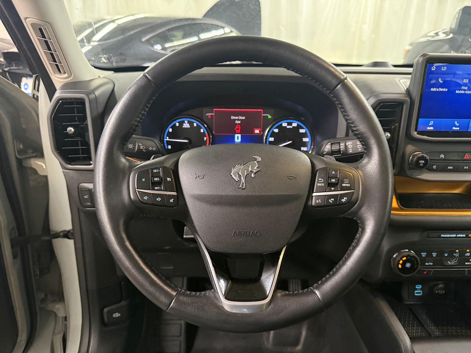 Thumbnail: 2022 Ford Bronco Sport - 5