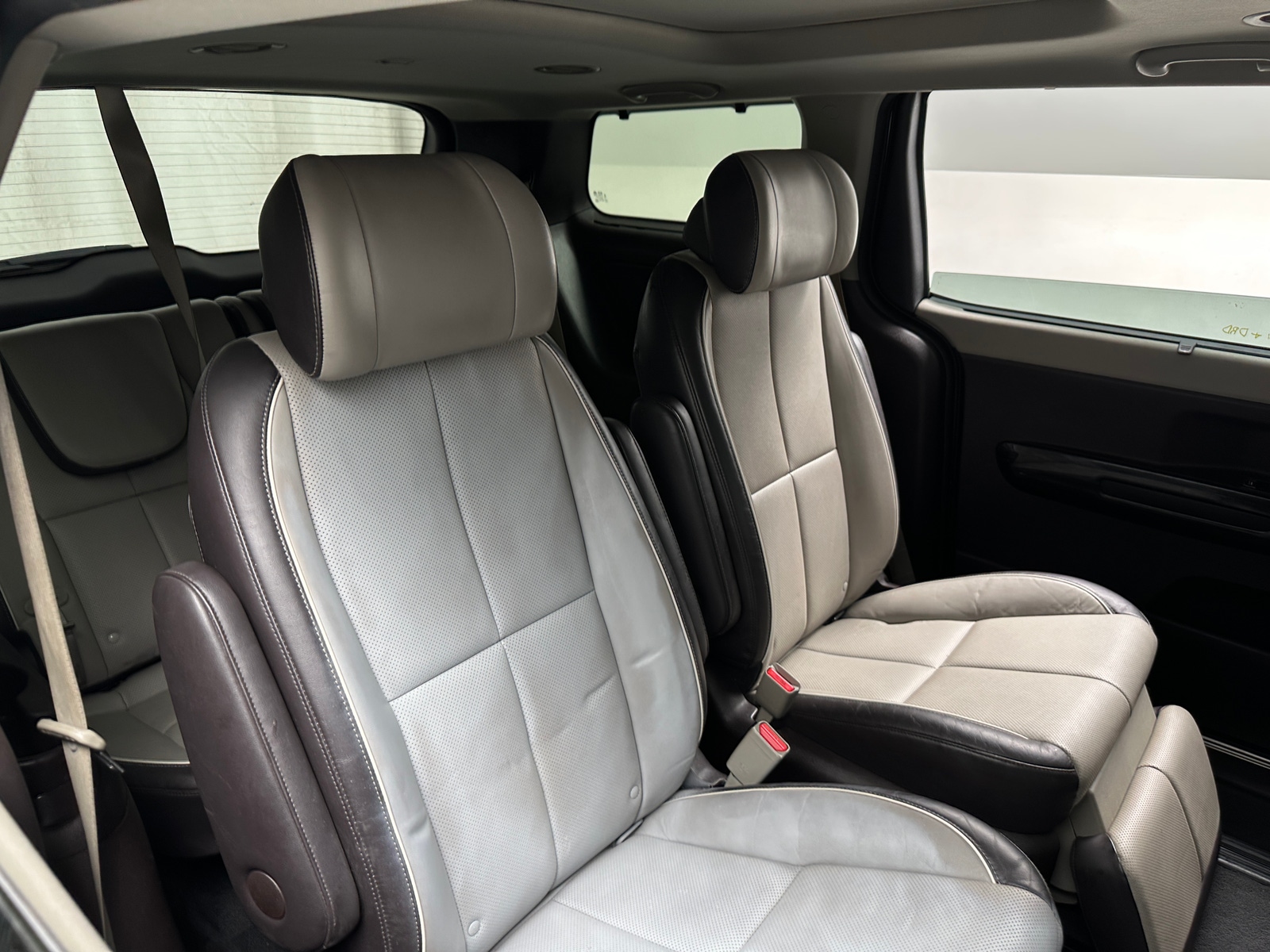 Thumbnail: 2018 Kia Sedona - 5