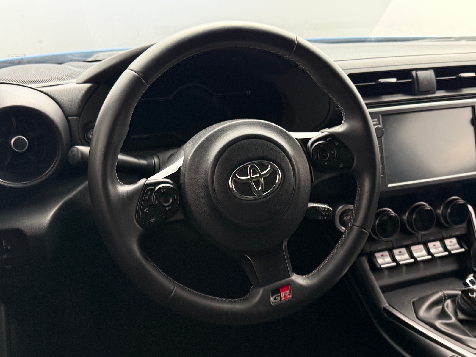 Thumbnail: 2023 Toyota GR86 - 4