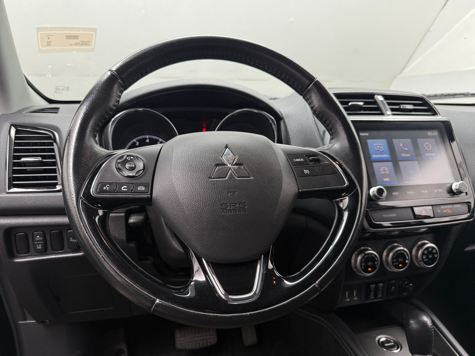 Thumbnail: 2020 Mitsubishi Outlander Sport - 5