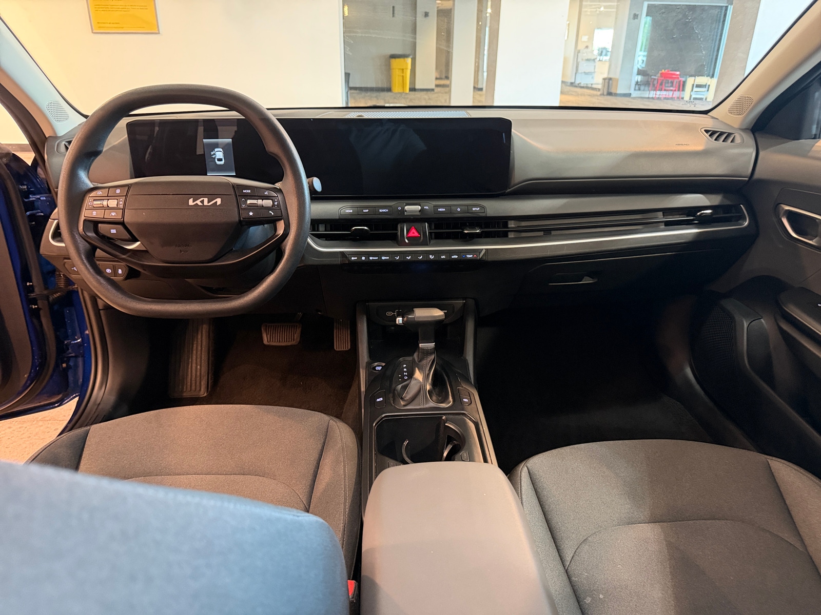 Thumbnail: 2025 Kia K4 - 3