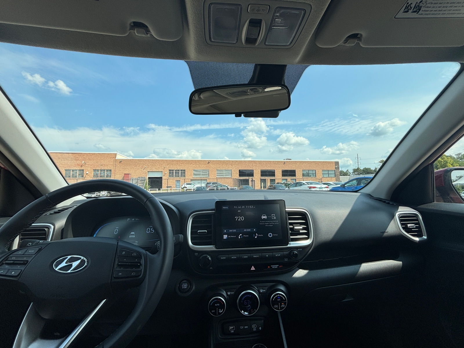 Thumbnail: 2026 Hyundai Venue - 3