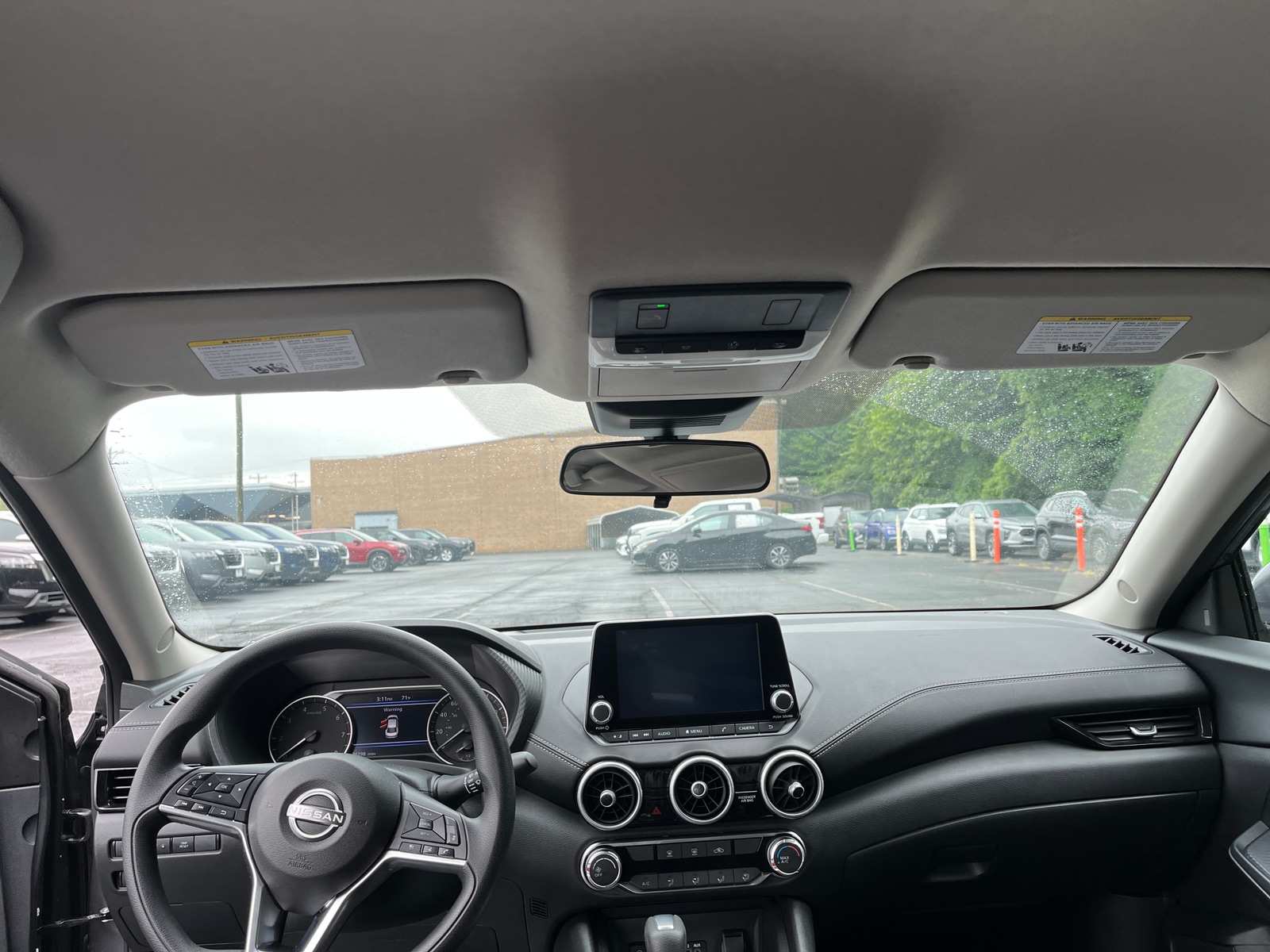 Thumbnail: 2025 Nissan Sentra - 3