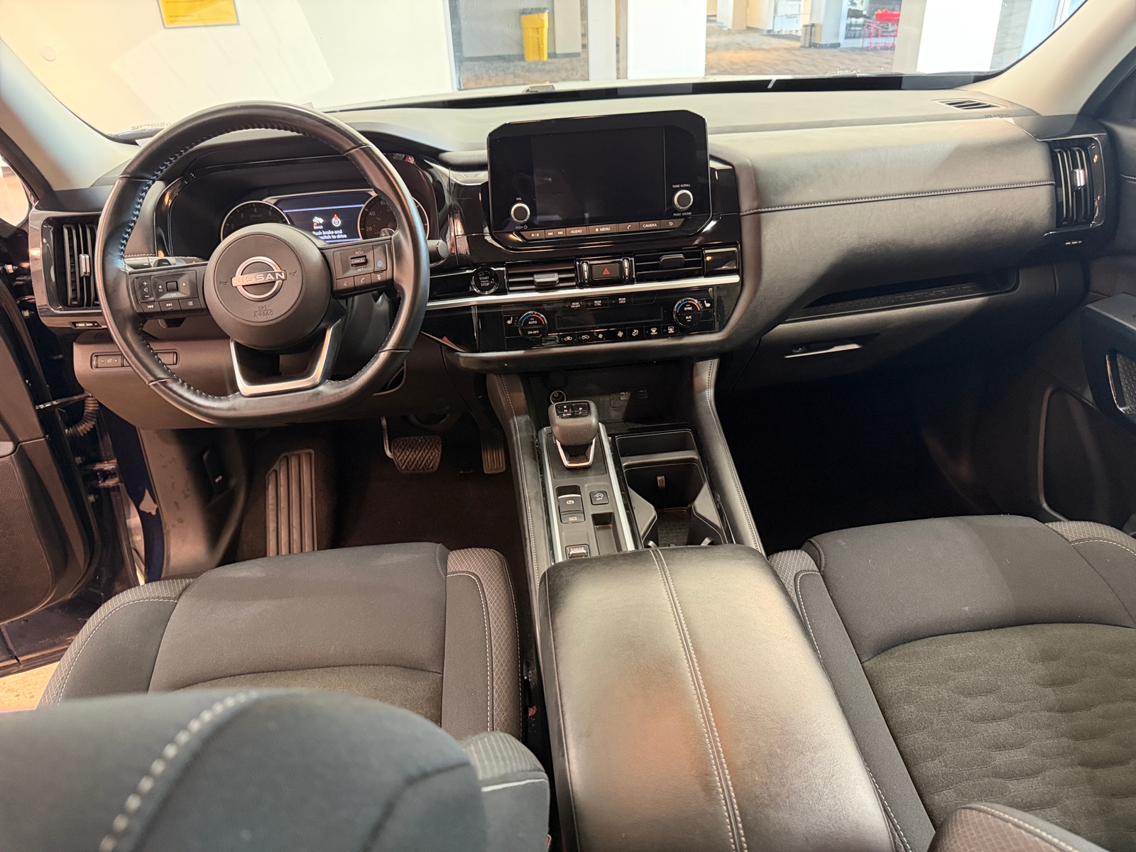 Thumbnail: 2025 Nissan Pathfinder - 3
