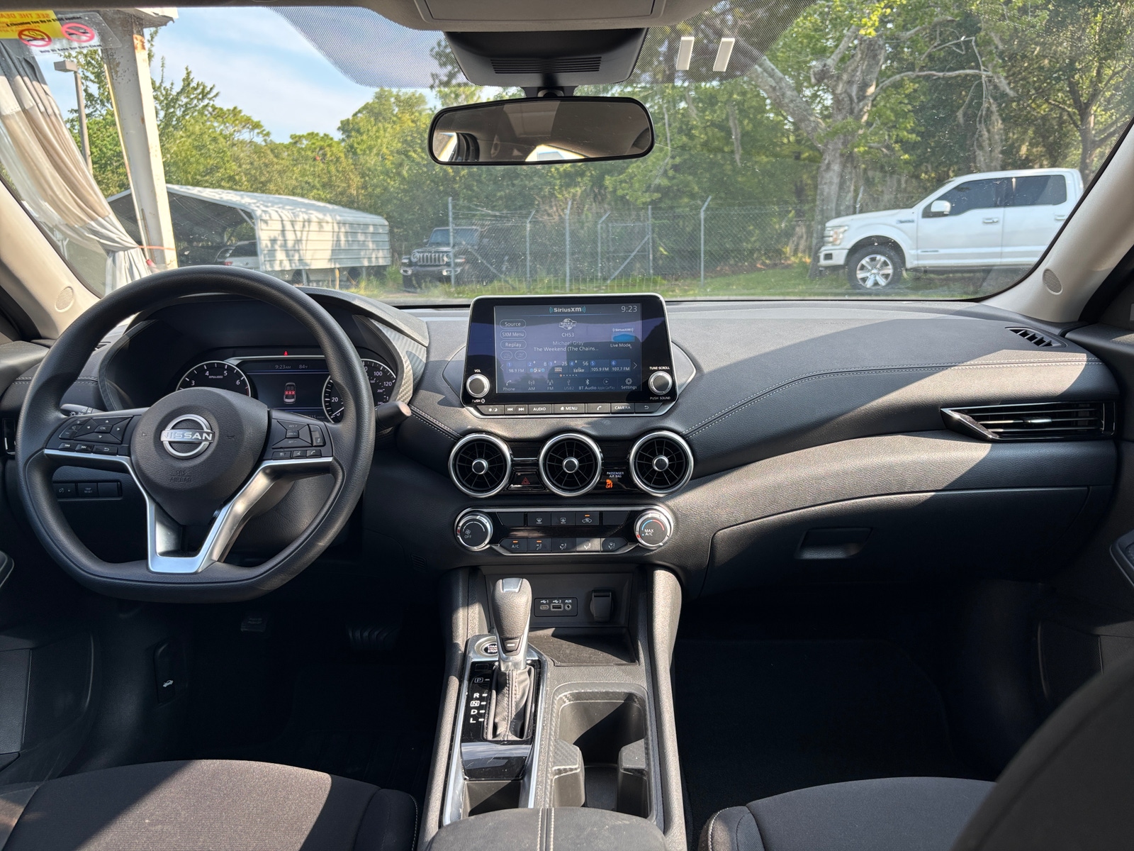 Thumbnail: 2025 Nissan Sentra - 3