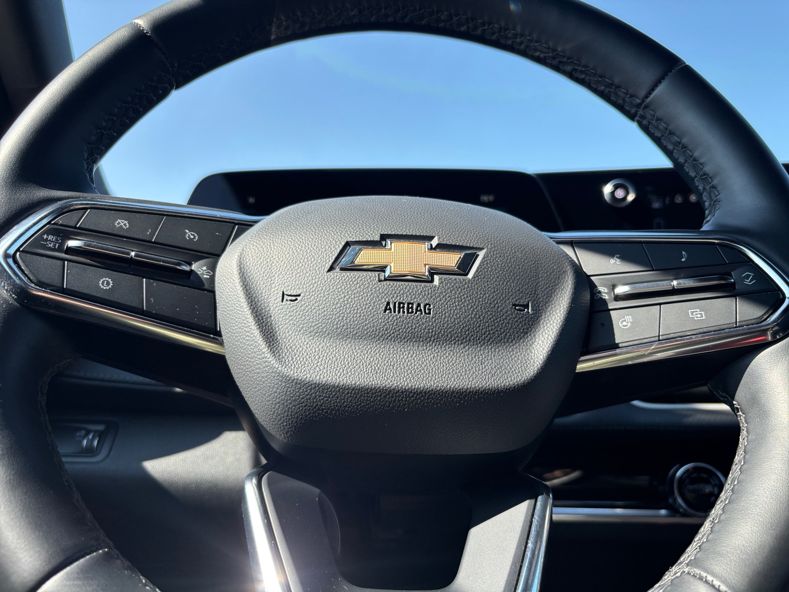 Thumbnail: 2025 Chevrolet Equinox - 5