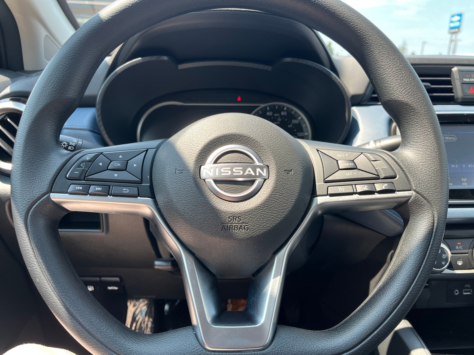 Thumbnail: 2025 Nissan Versa - 5