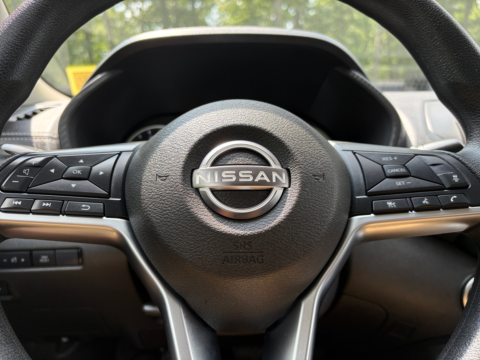 Thumbnail: 2025 Nissan Sentra - 5
