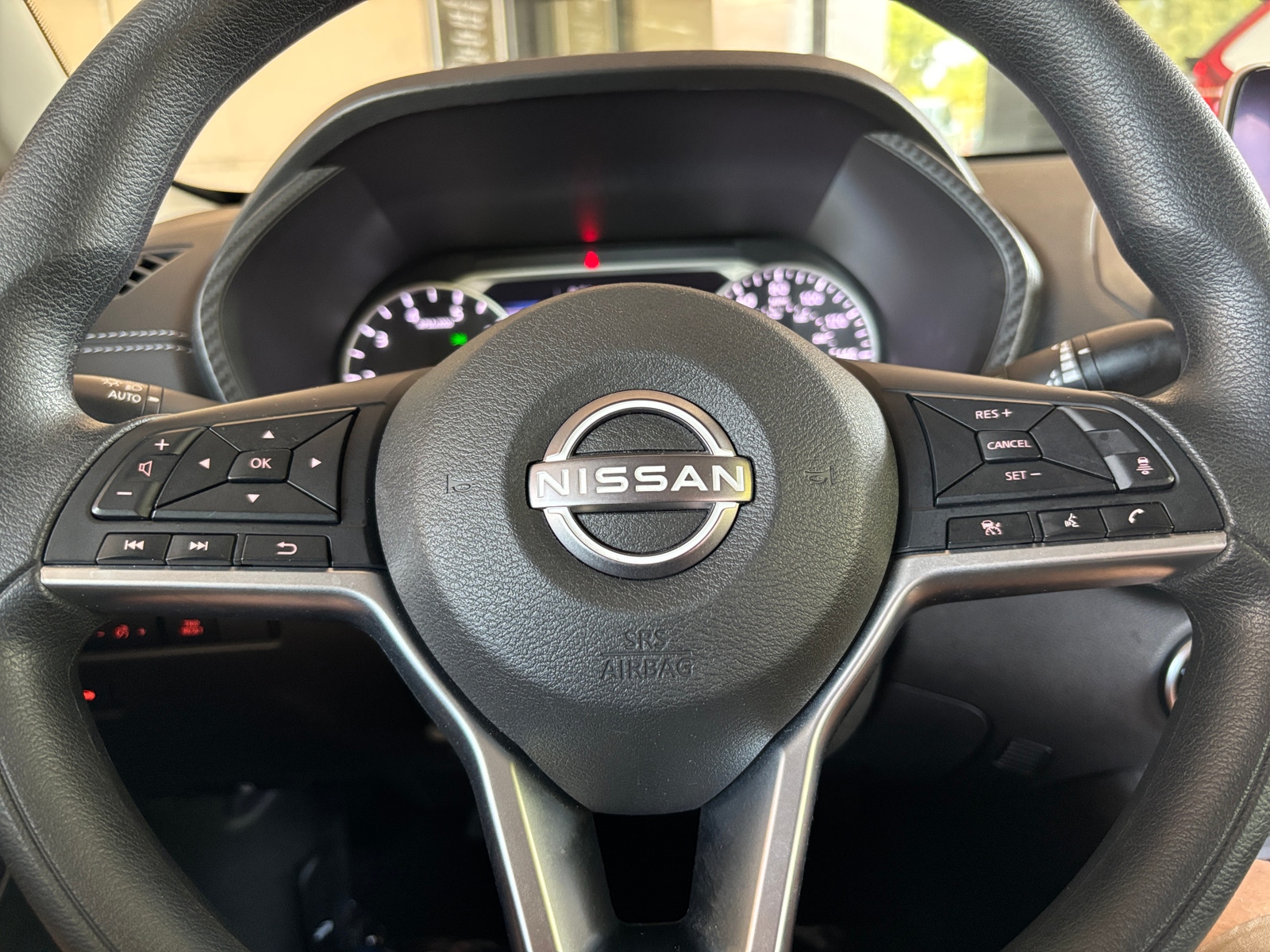 Thumbnail: 2025 Nissan Sentra - 4