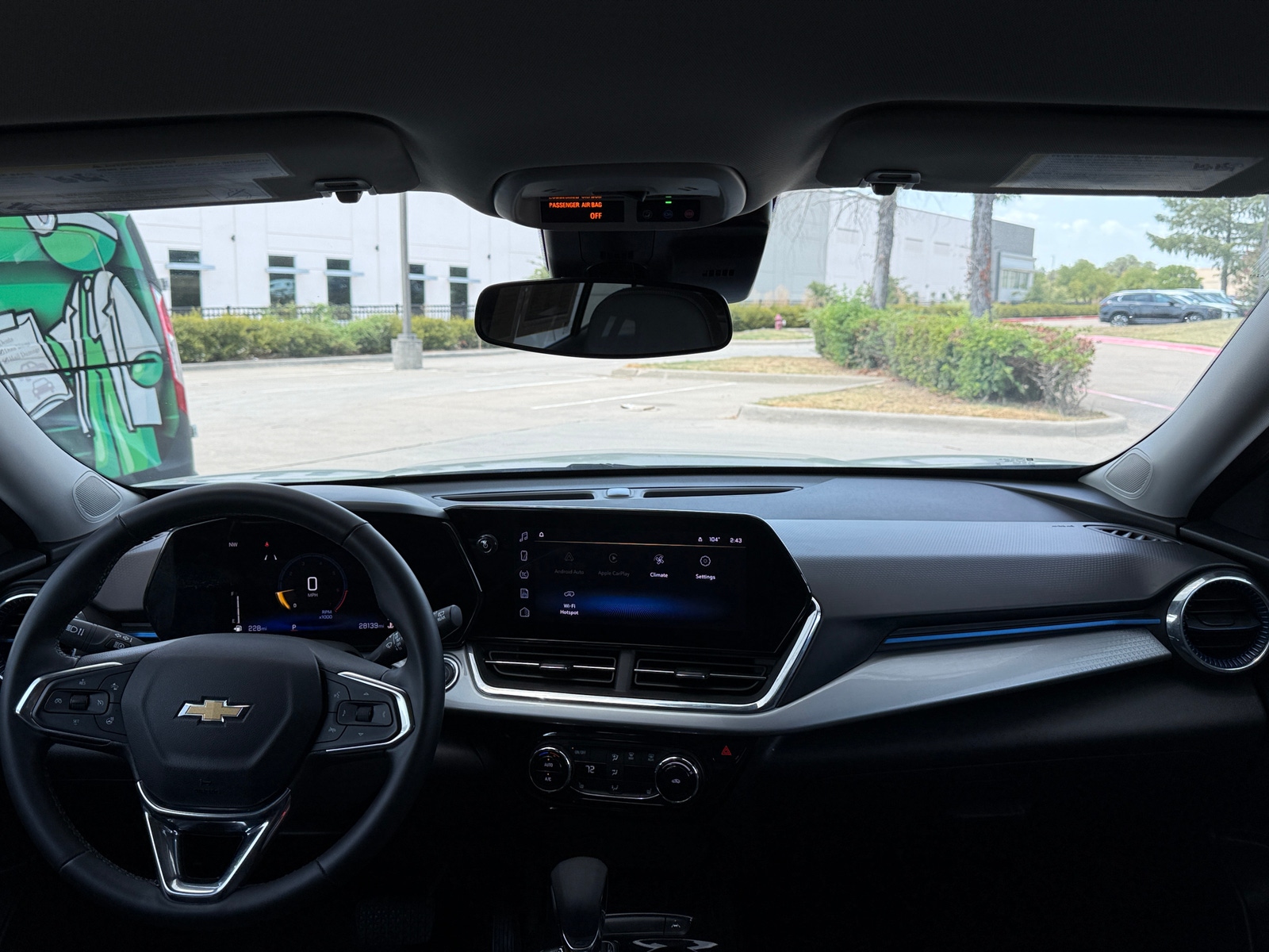 Thumbnail: 2025 Chevrolet Trax - 3