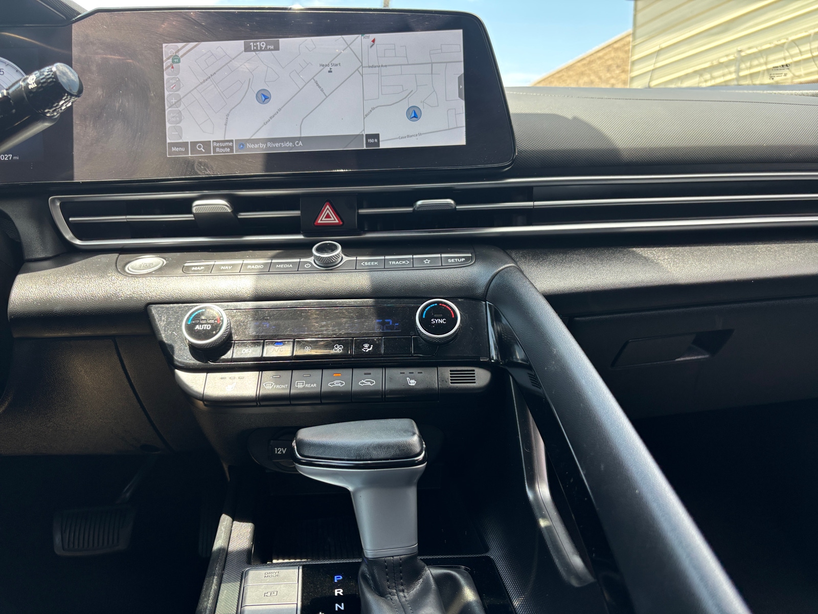 Thumbnail: 2025 Hyundai Elantra - 4