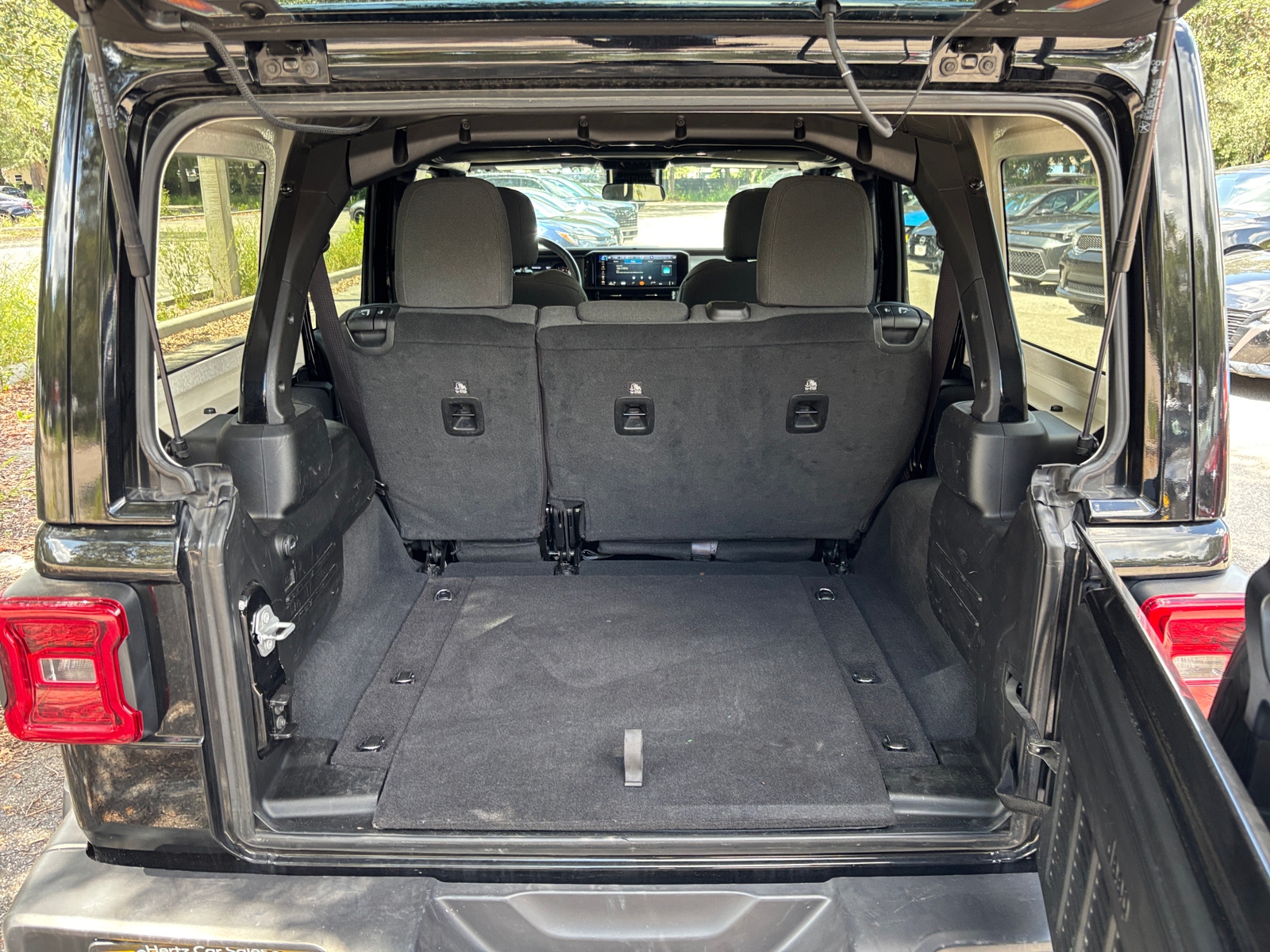 Thumbnail: 2025 Jeep Wrangler - 6