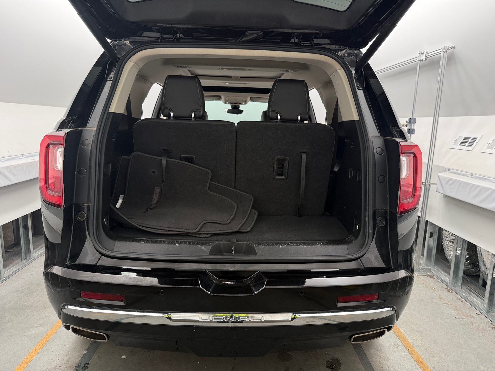 Thumbnail: 2022 GMC Acadia - 7
