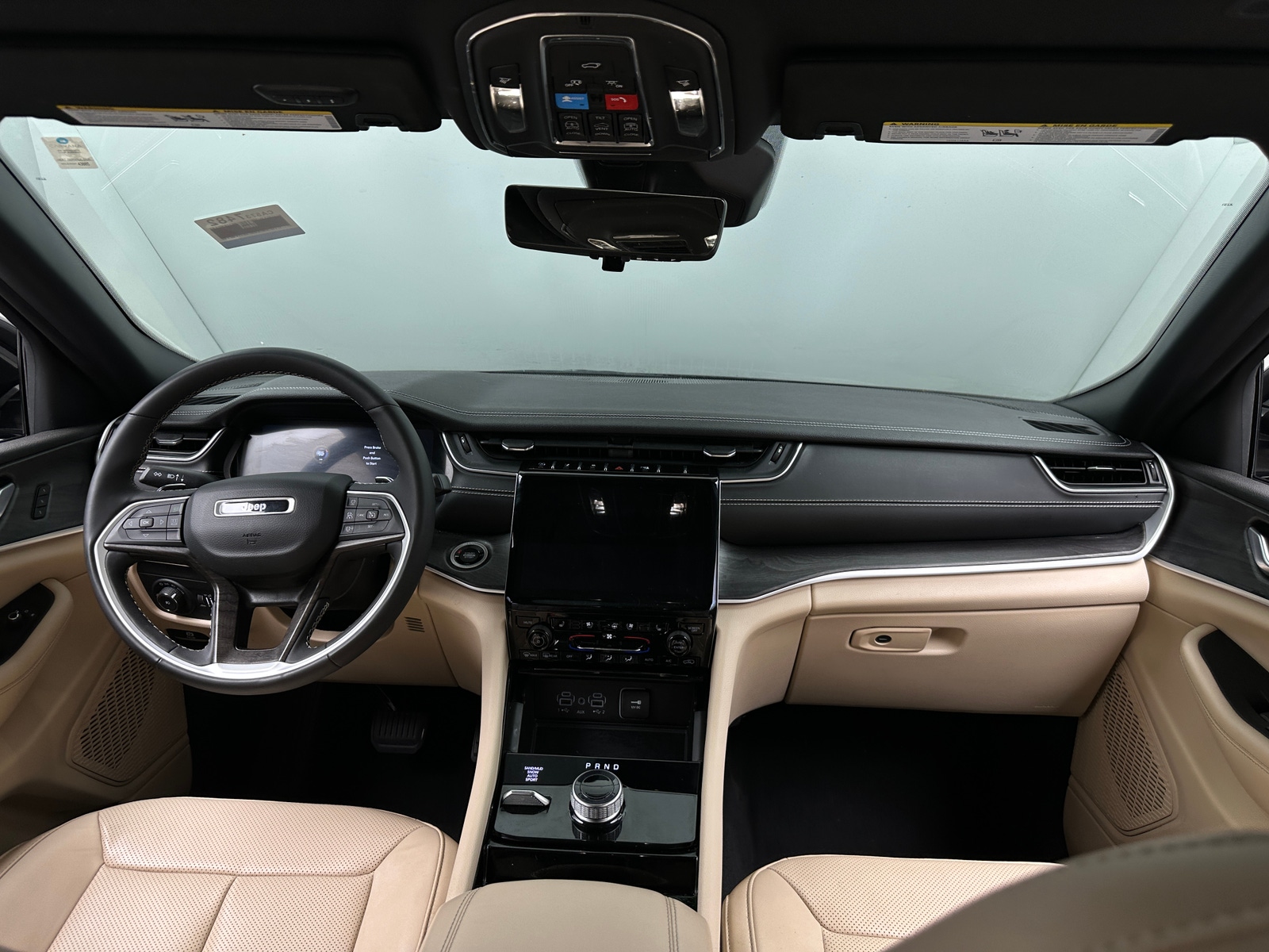 Thumbnail: 2023 Jeep Grand Cherokee L - 2