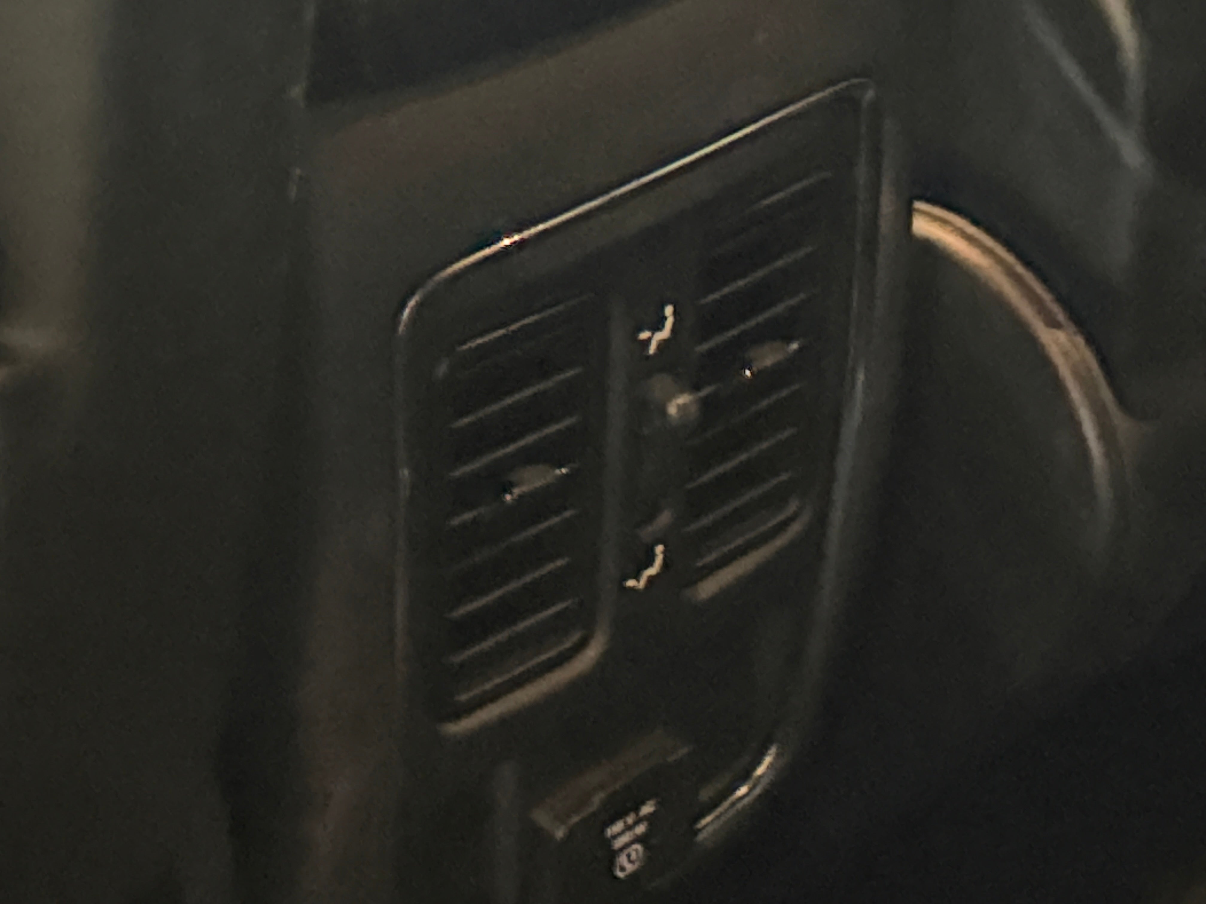1C4RJFAG5KC671359