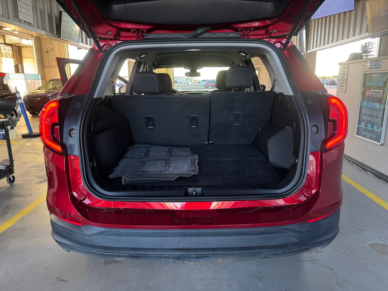 Thumbnail: 2024 GMC Terrain - 7