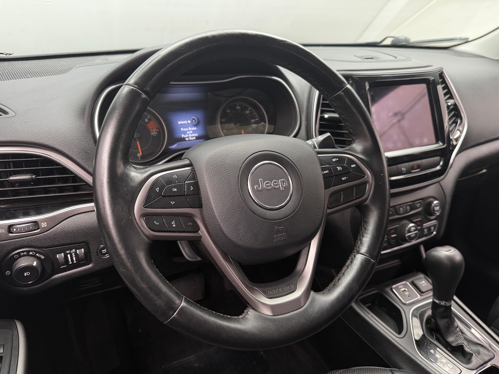 Thumbnail: 2019 Jeep Cherokee - 4