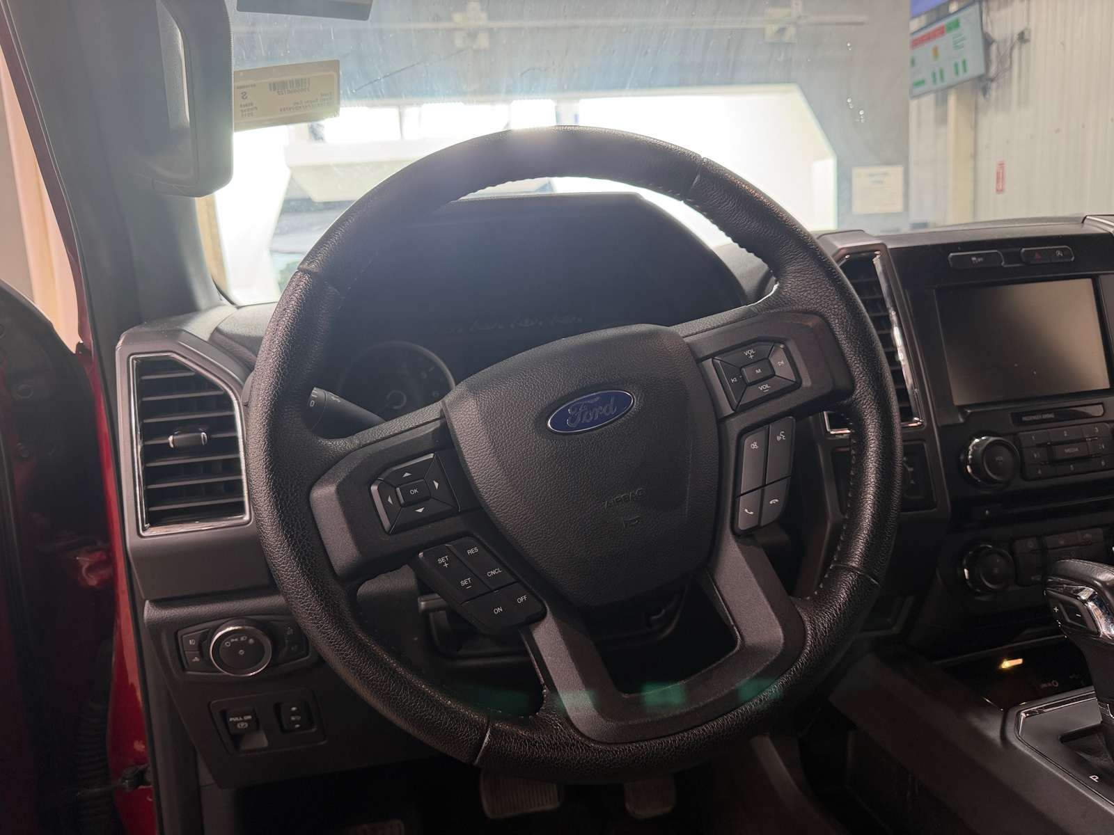 Thumbnail: 2015 Ford Econoline - 5