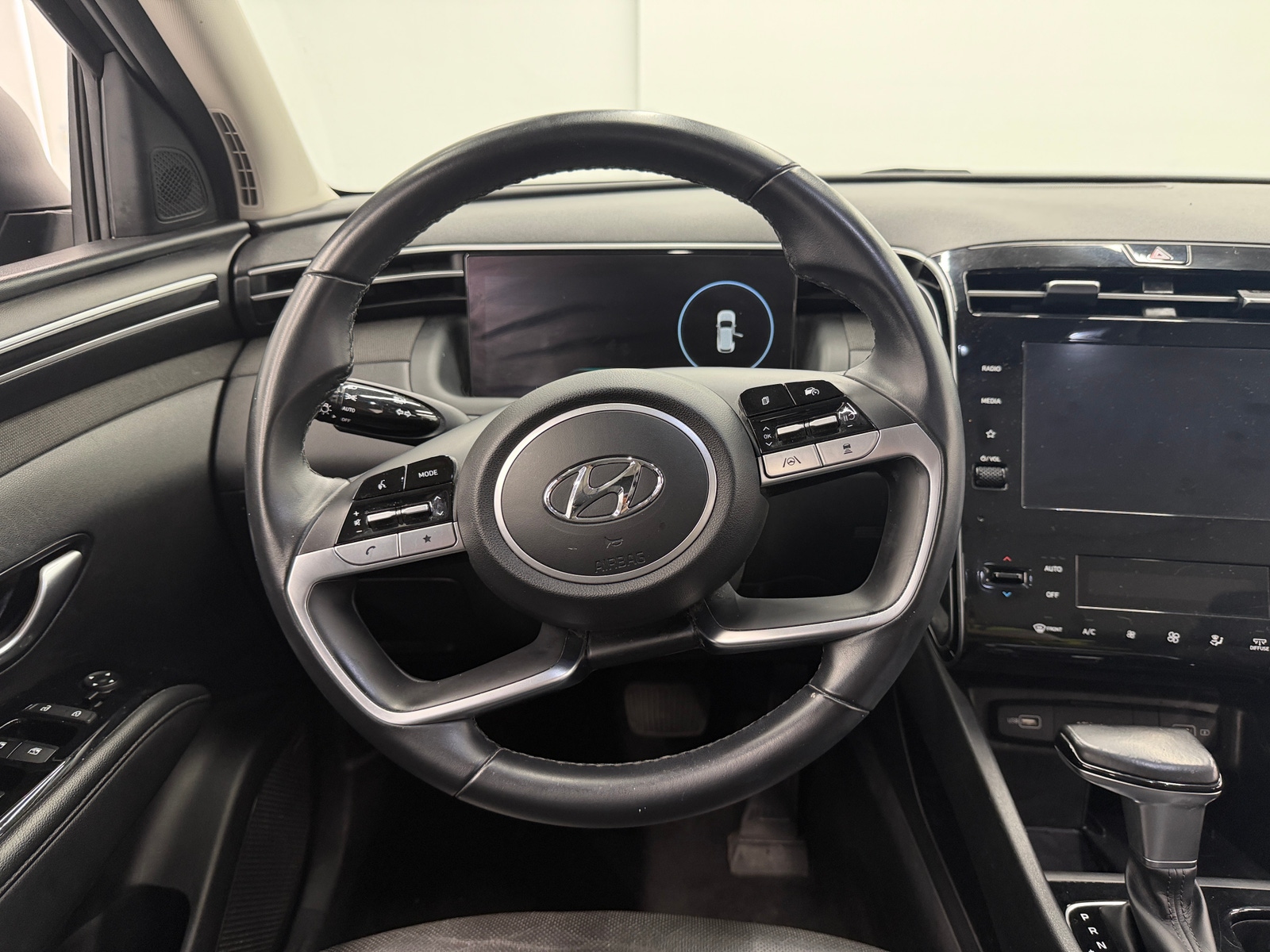Thumbnail: 2022 Hyundai Tucson - 5