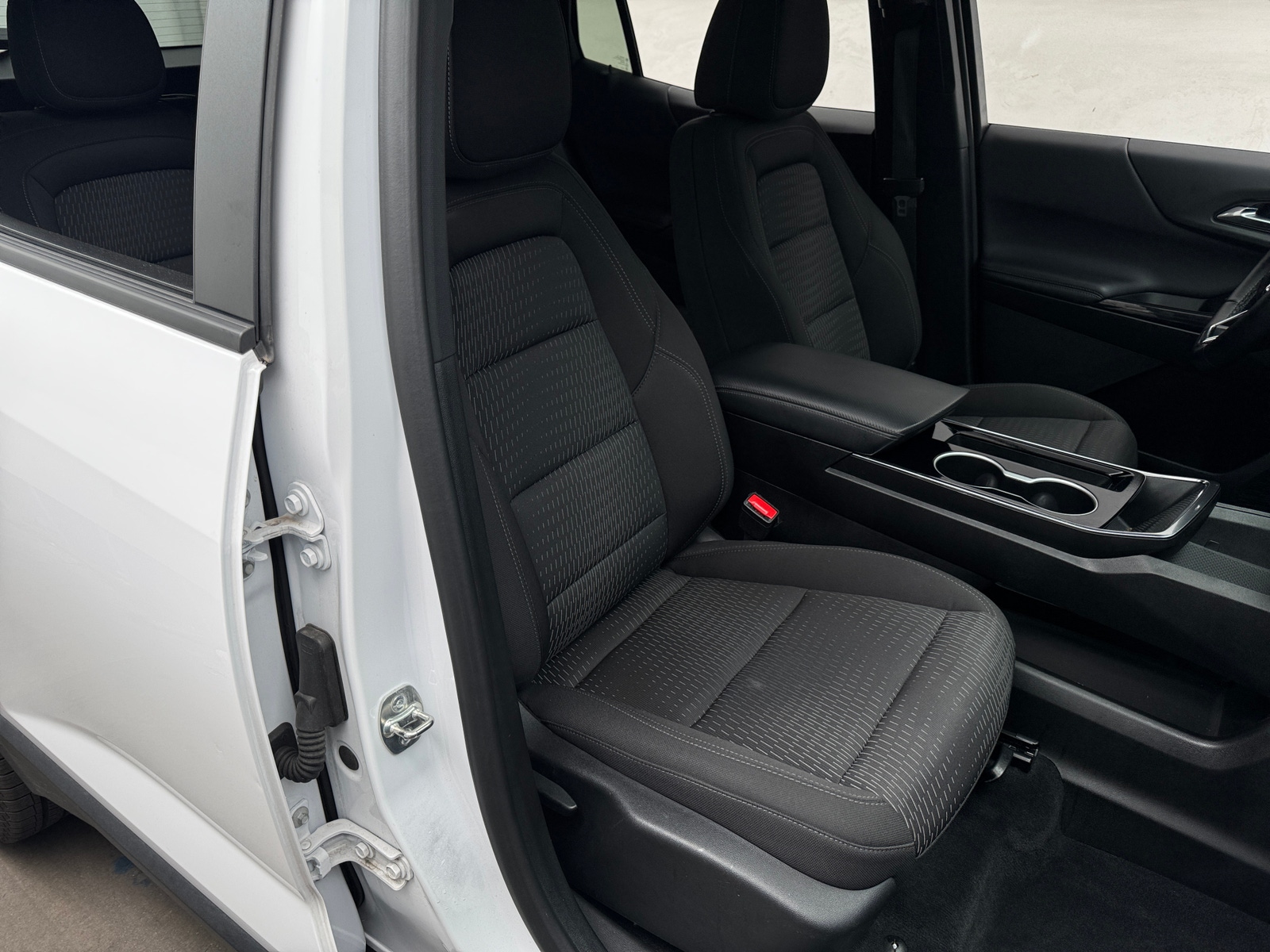Thumbnail: 2025 Chevrolet Equinox - 2