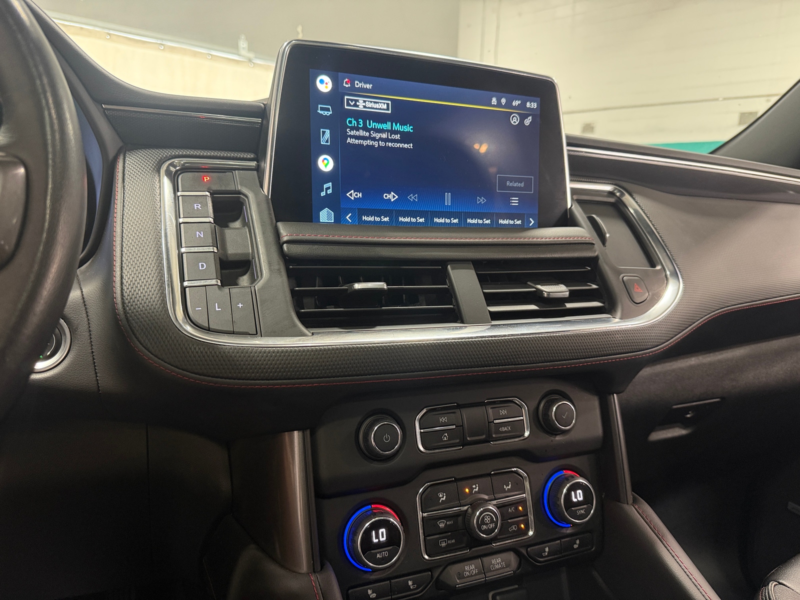 Thumbnail: 2022 Chevrolet Tahoe - 3