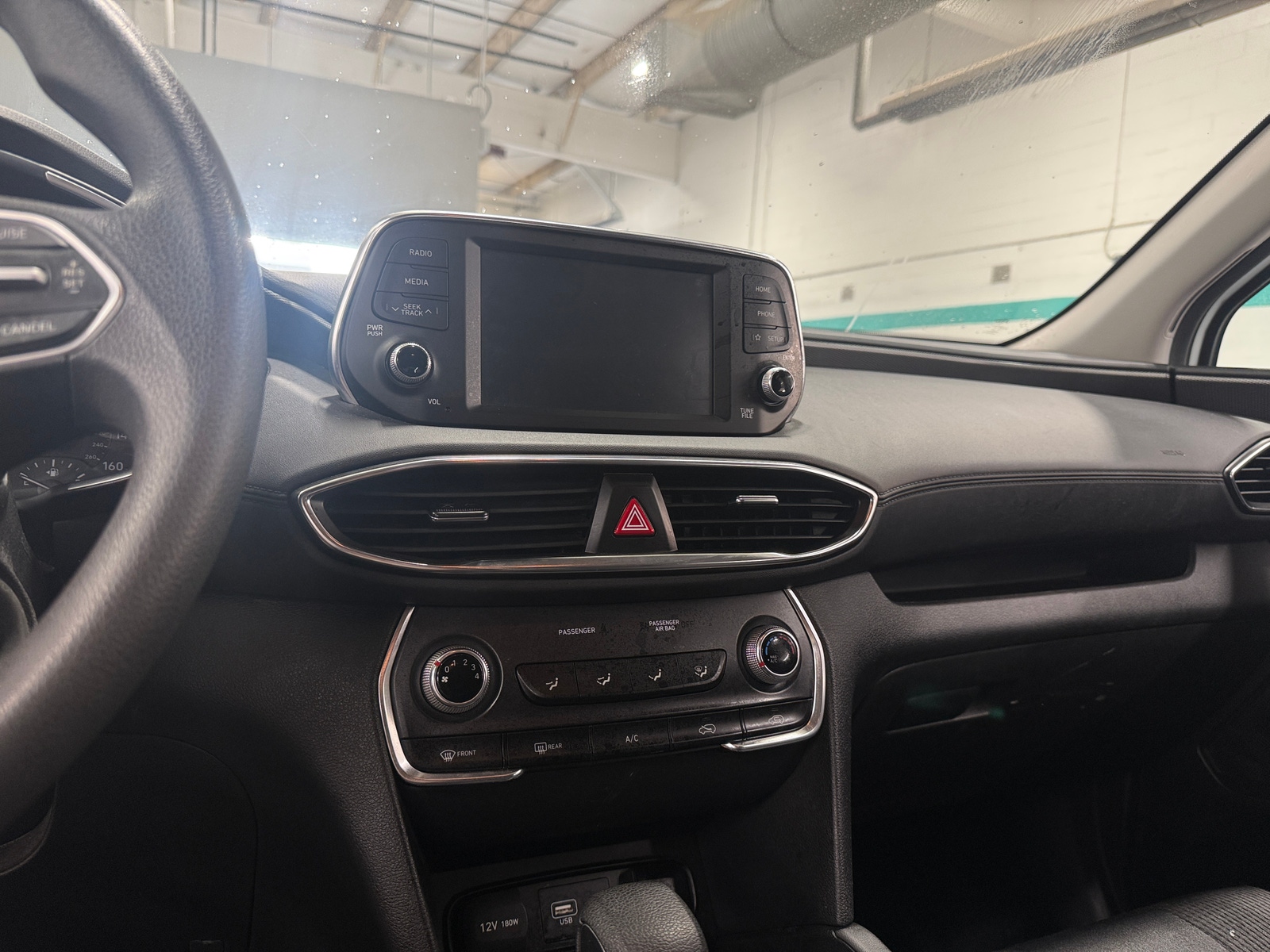 Thumbnail: 2020 Hyundai Santa Fe - 4