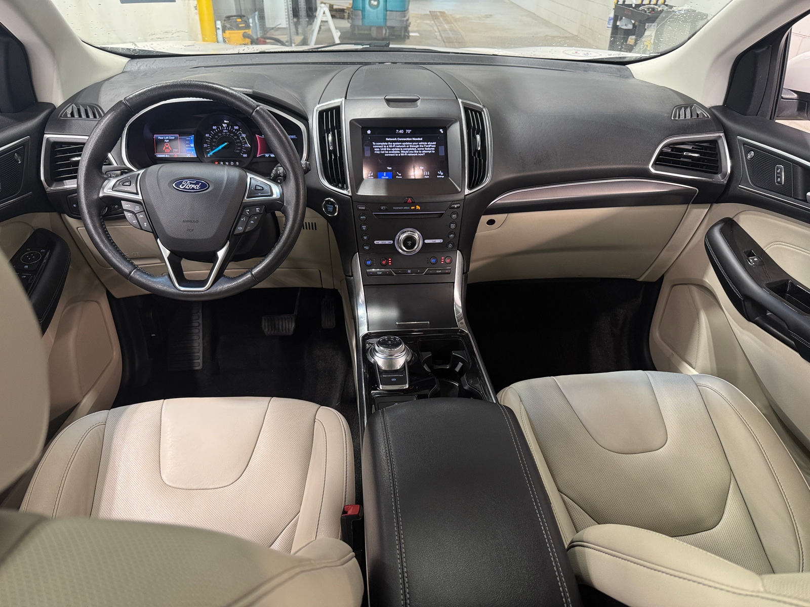 Thumbnail: 2019 Ford Edge - 2