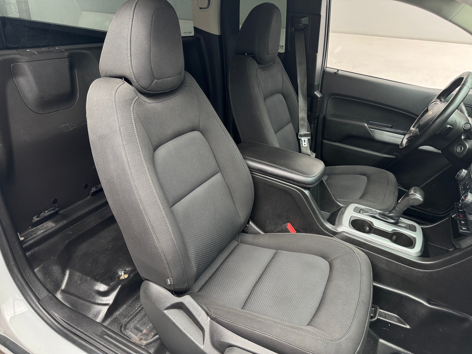 Thumbnail: 2021 Chevrolet Colorado - 2
