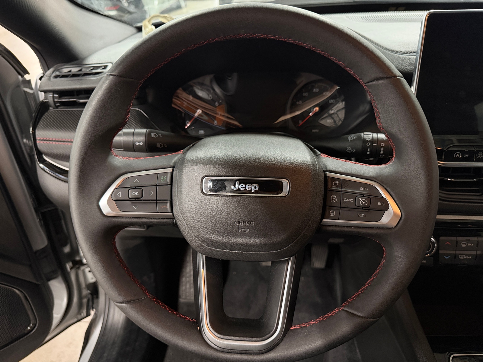 Thumbnail: 2025 Jeep Compass - 4