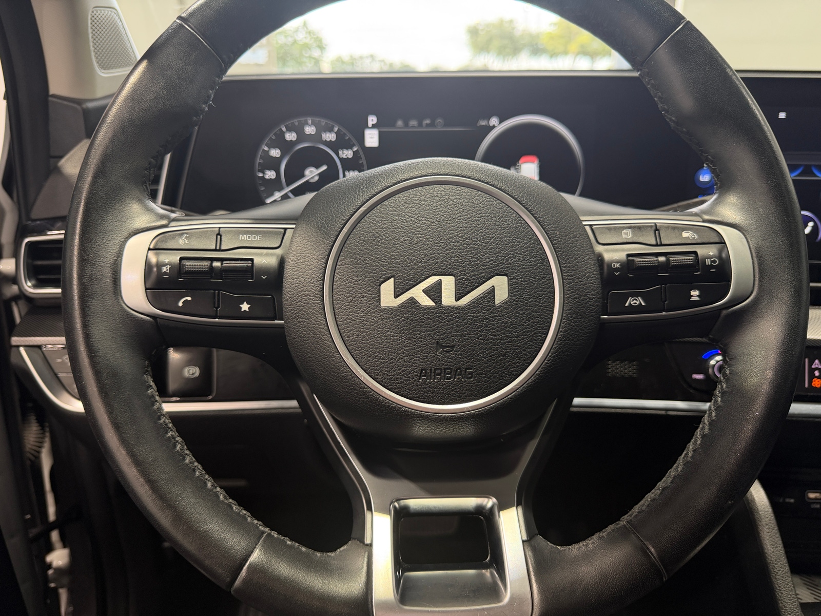 Thumbnail: 2023 Kia Sportage - 4