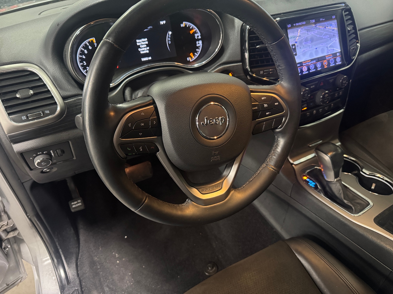 Thumbnail: 2020 Jeep Grand Cherokee - 5