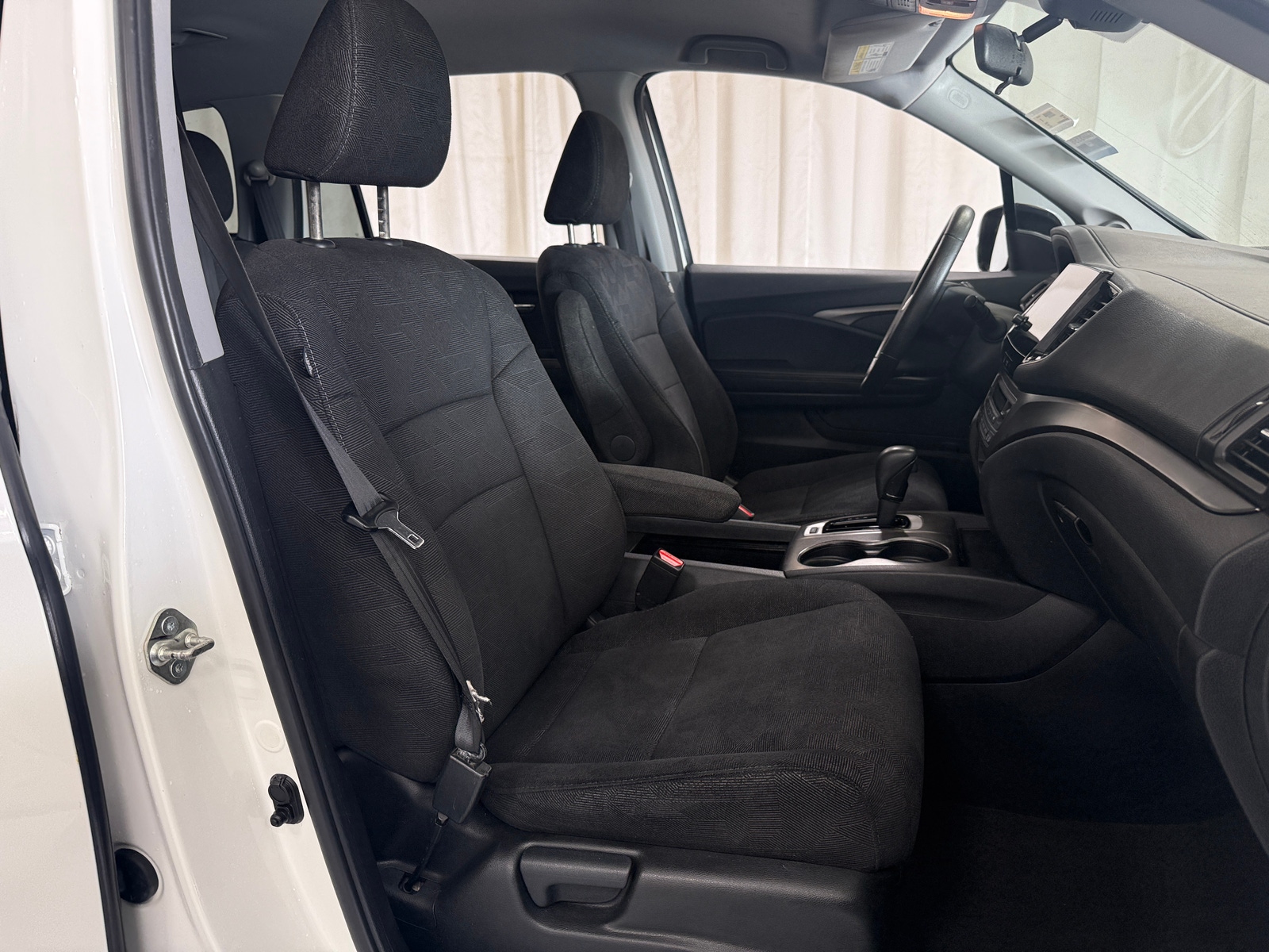 Thumbnail: 2019 Honda Pilot - 2