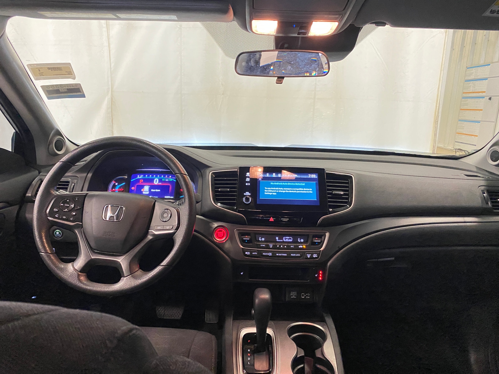 Thumbnail: 2019 Honda Pilot - 3