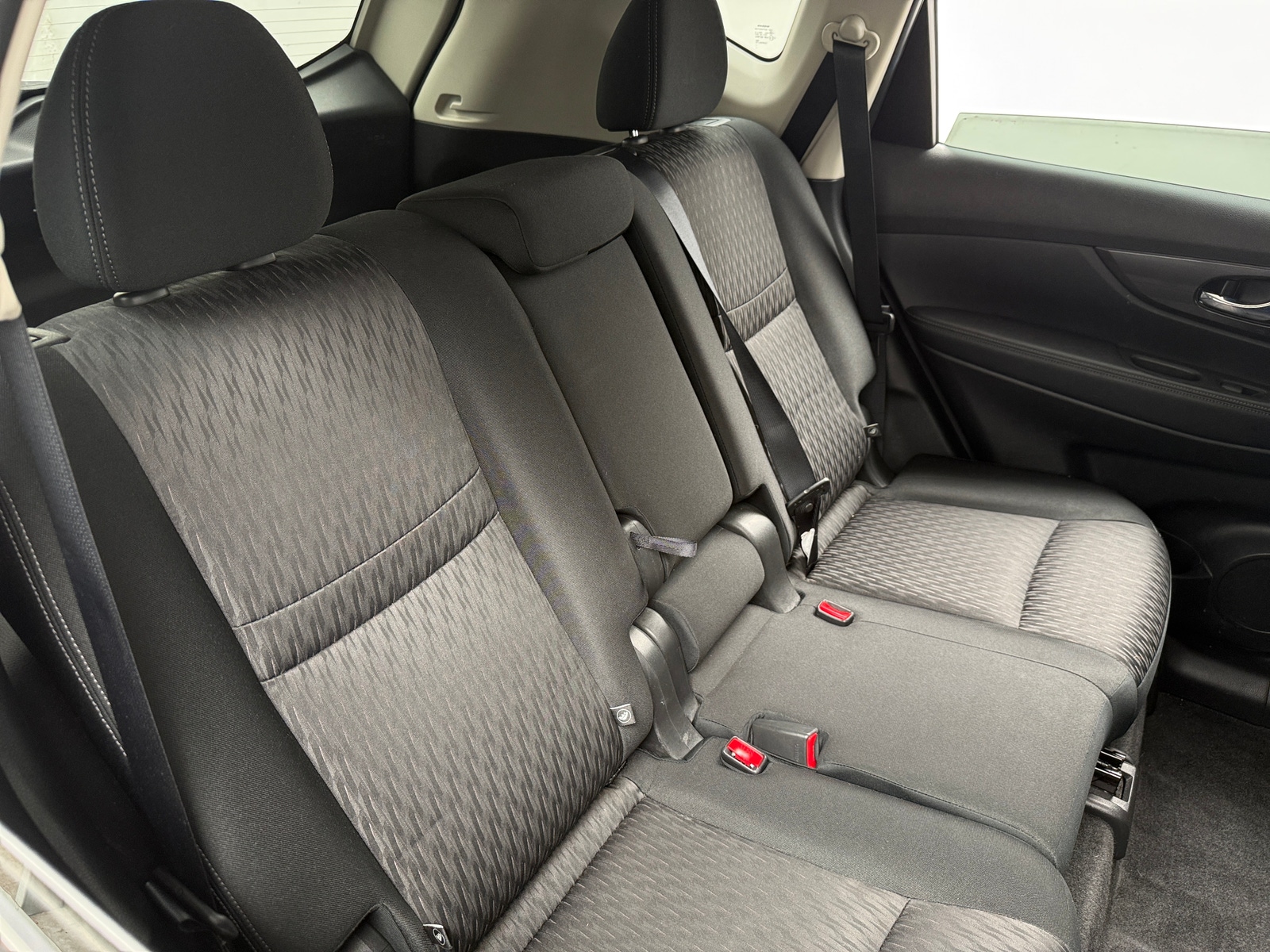 Thumbnail: 2019 Nissan Rogue - 6