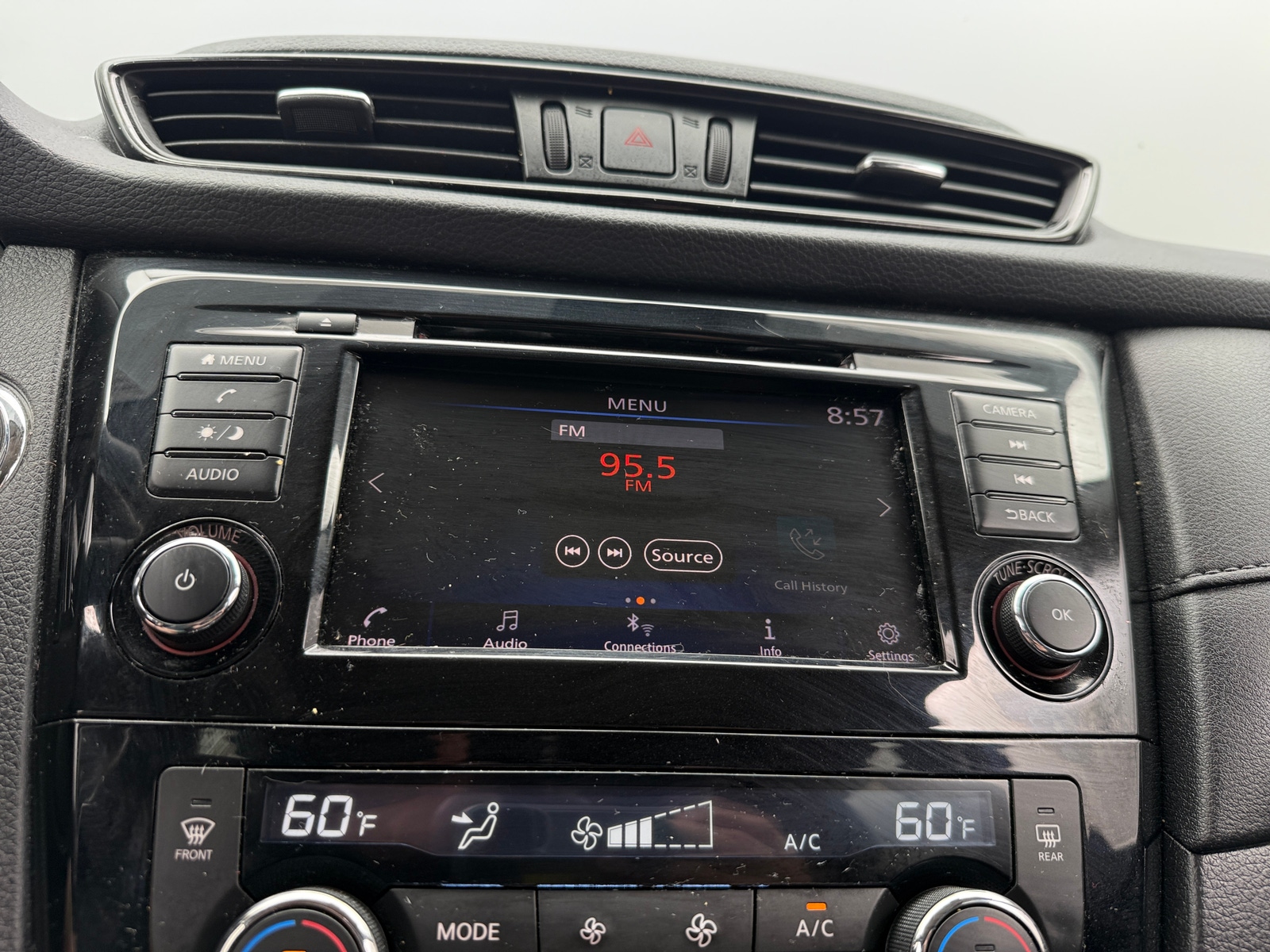 Thumbnail: 2019 Nissan Rogue - 4