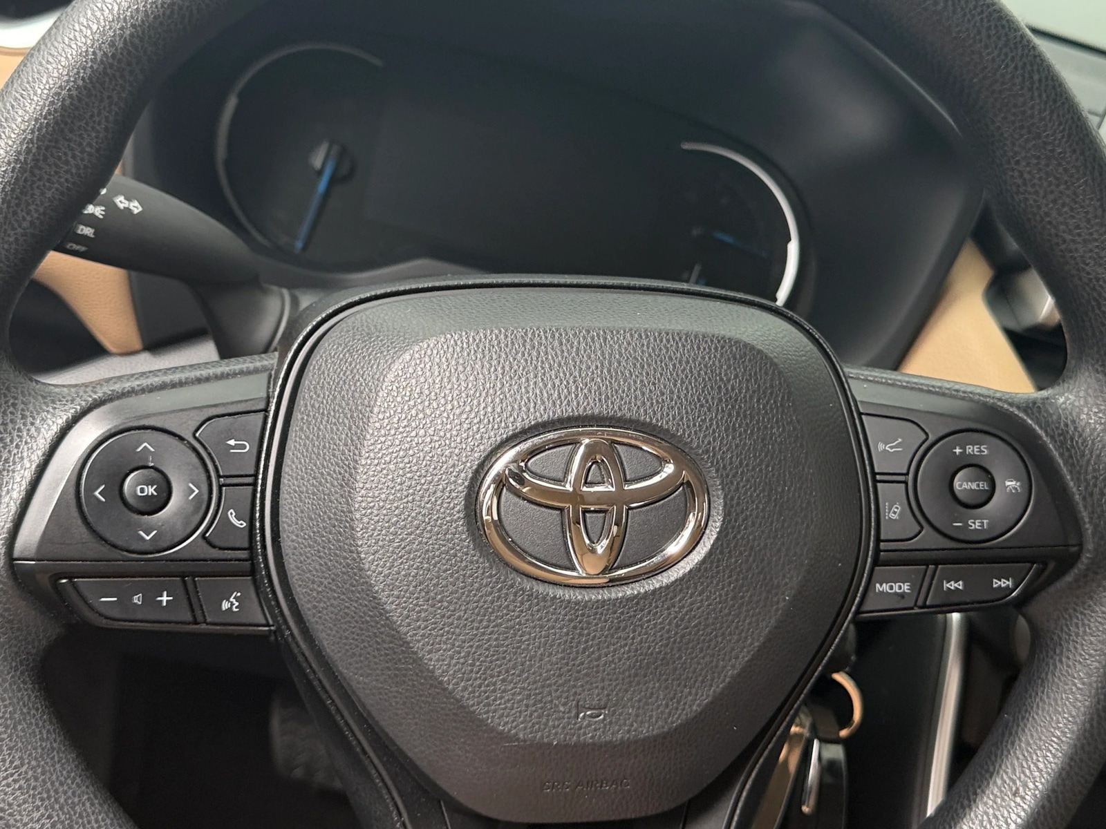 Thumbnail: 2025 Toyota RAV4 - 5