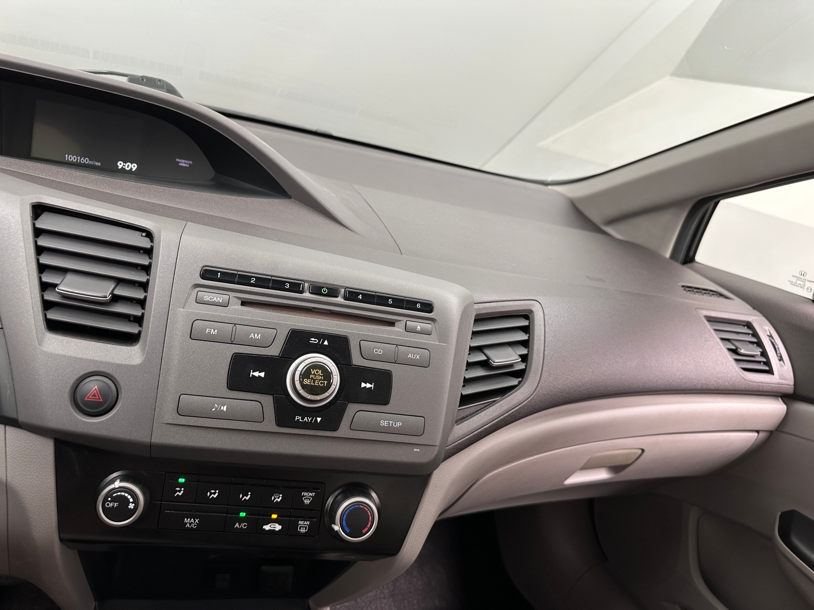 Thumbnail: 2012 Honda Civic - 4