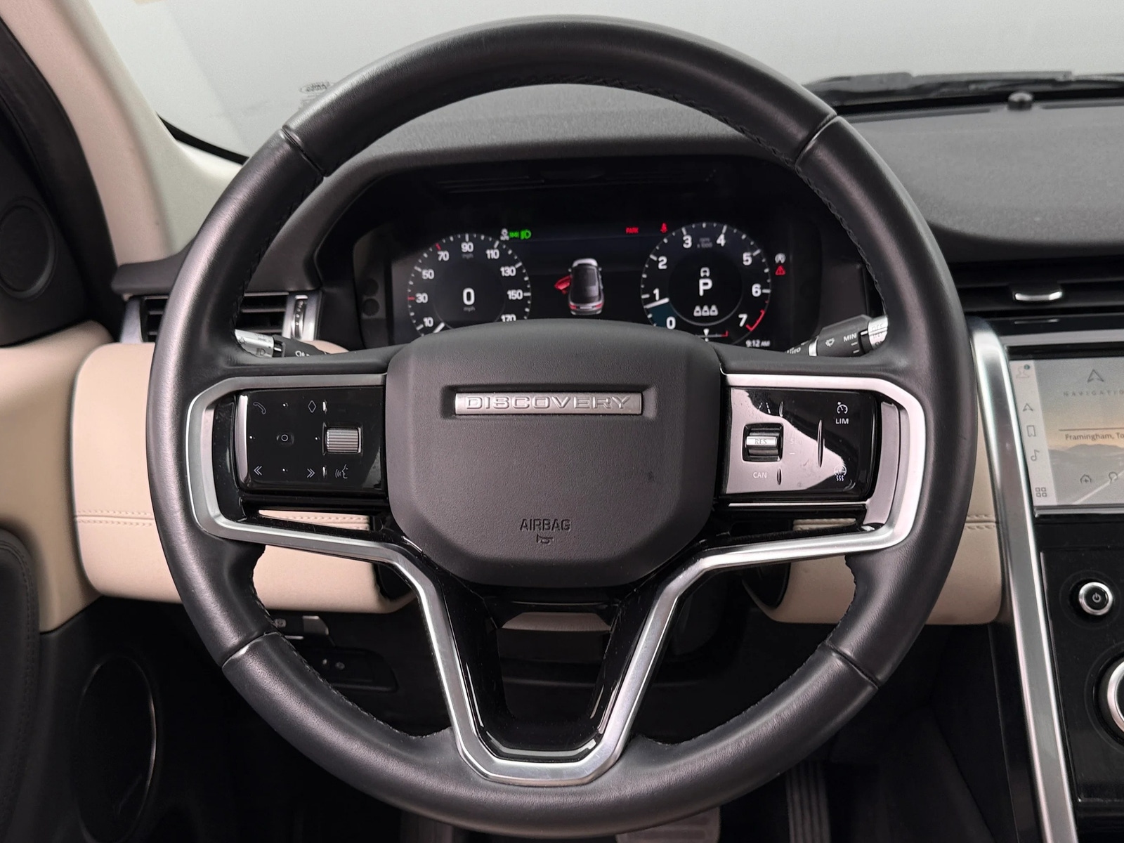 Thumbnail: 2021 Land Rover Discovery Sport - 4