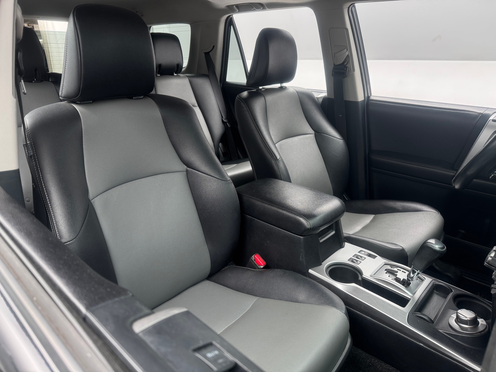 Thumbnail: 2016 Toyota 4Runner - 2
