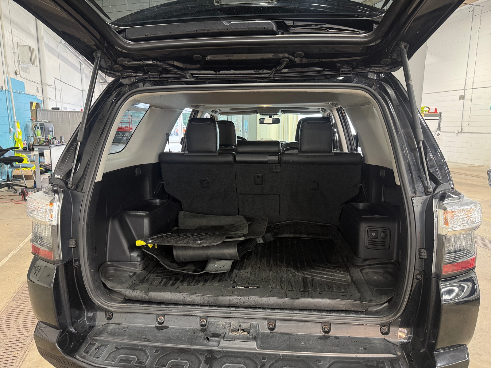 Thumbnail: 2016 Toyota 4Runner - 7