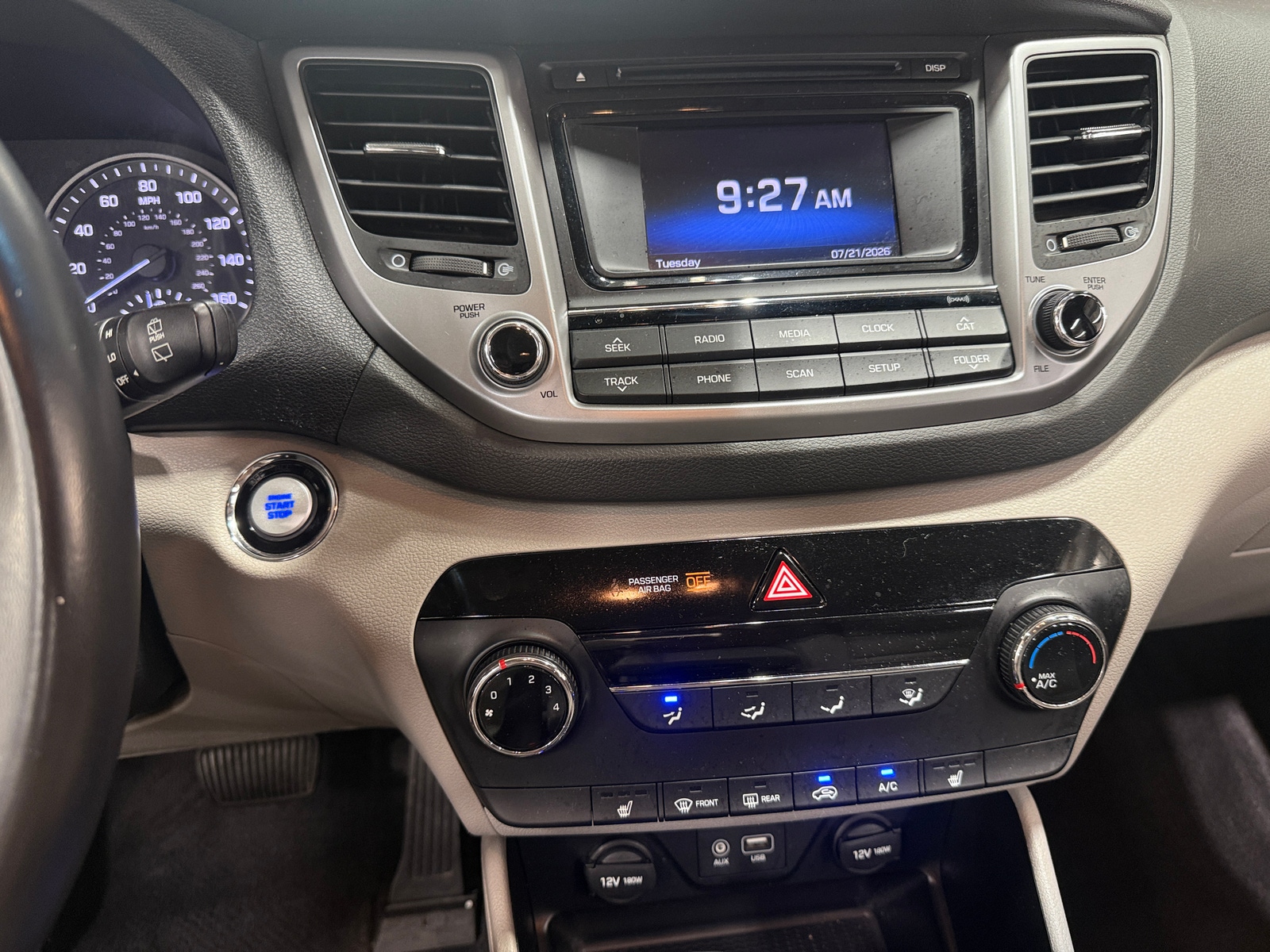 Thumbnail: 2017 Hyundai Tucson - 4