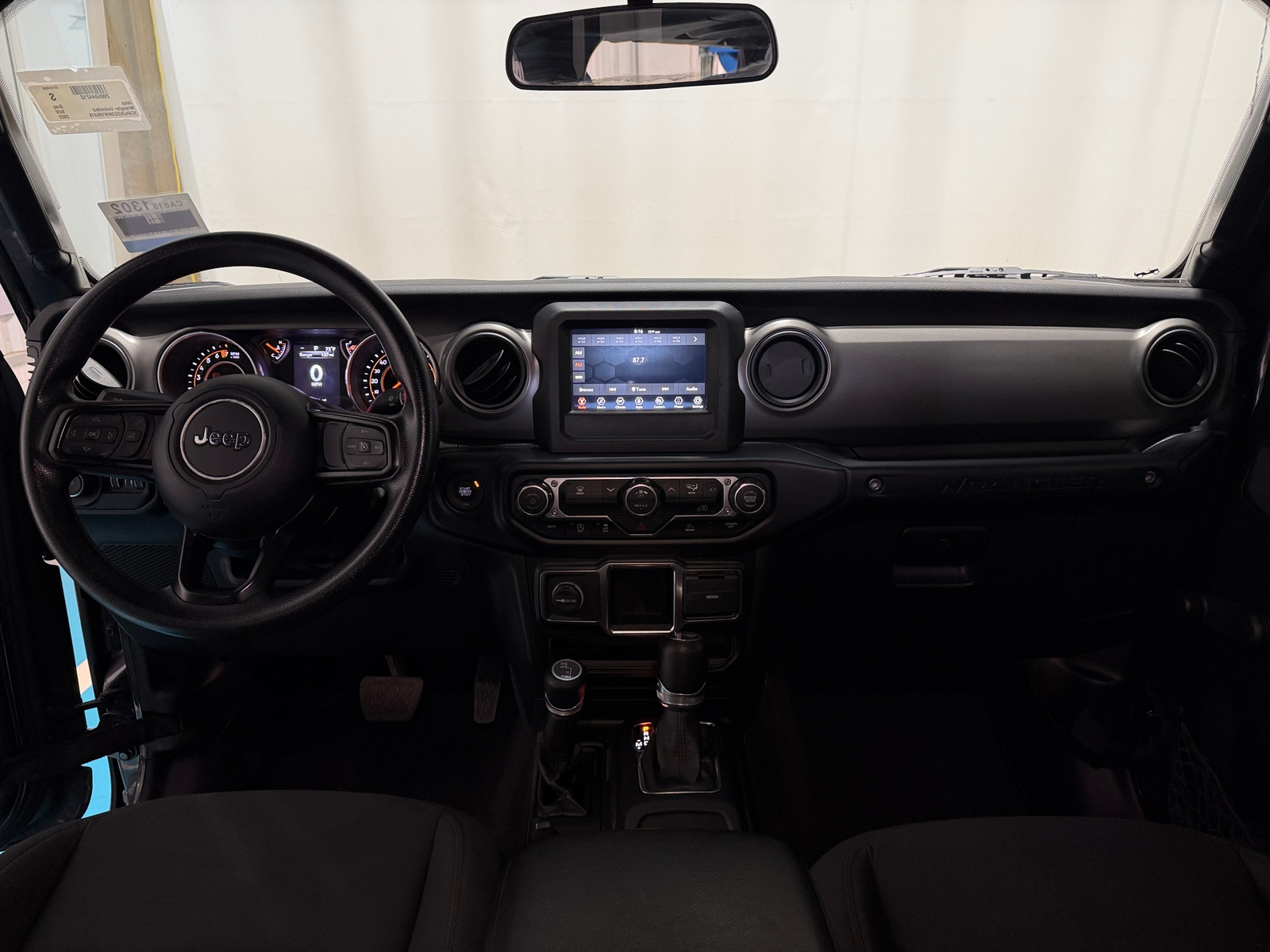 Thumbnail: 2022 Jeep Wrangler - 3