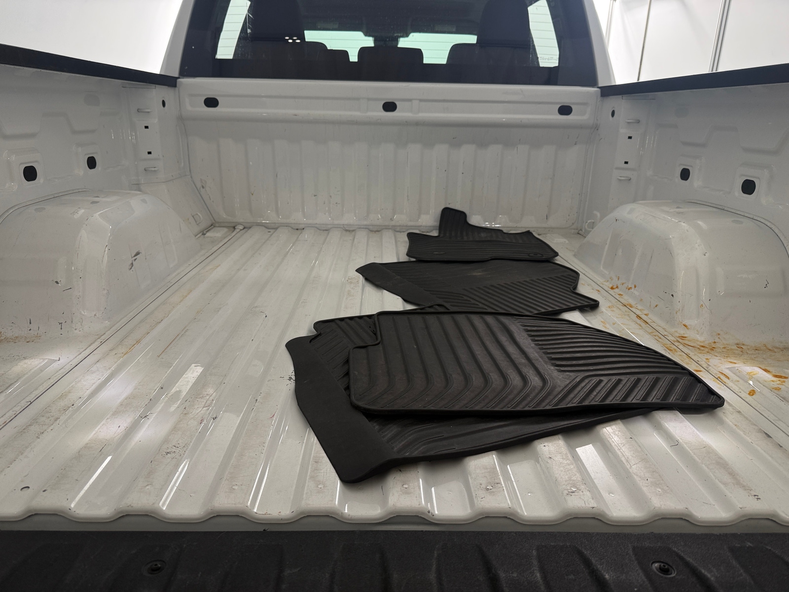 Thumbnail: 2025 Chevrolet Silverado 1500 - 7