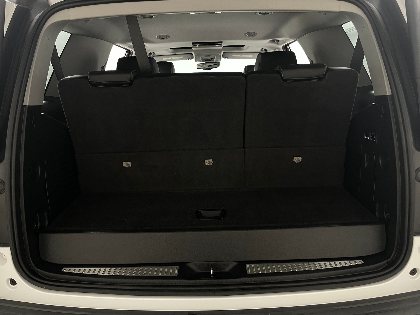 Thumbnail: 2020 Chevrolet Tahoe - 6