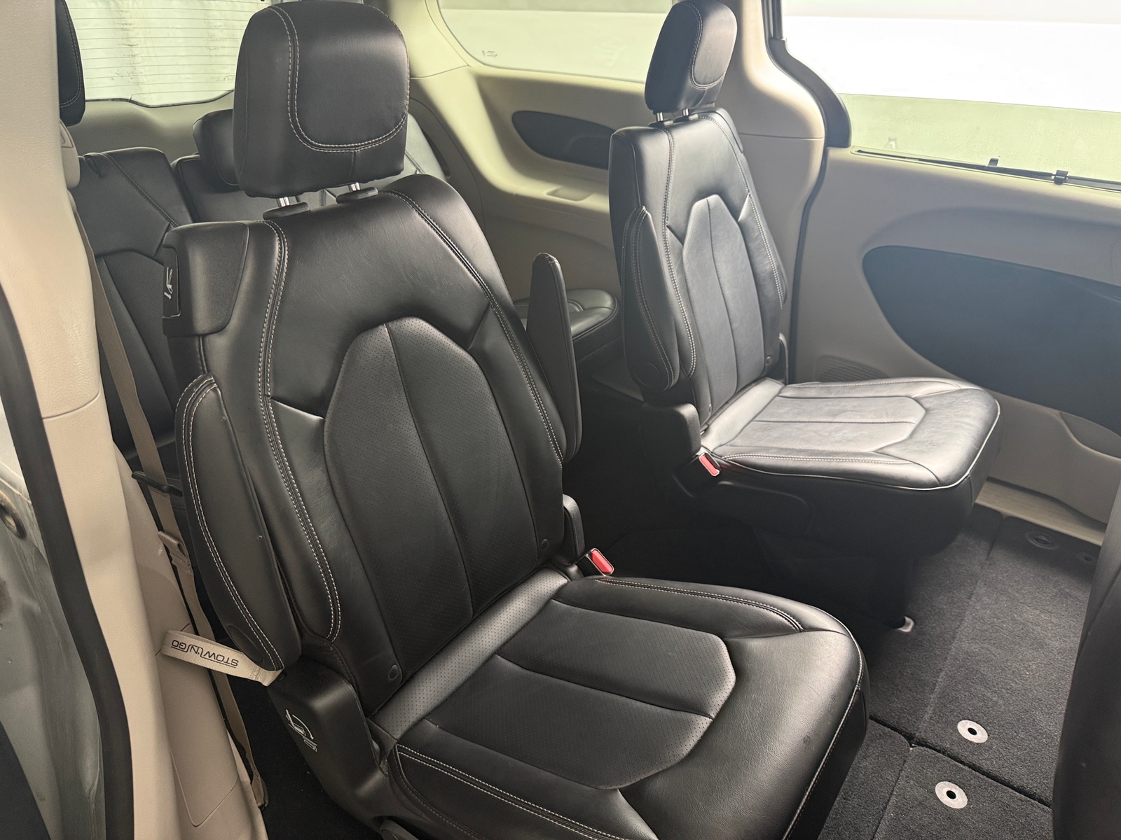 Thumbnail: 2024 Chrysler Pacifica - 5