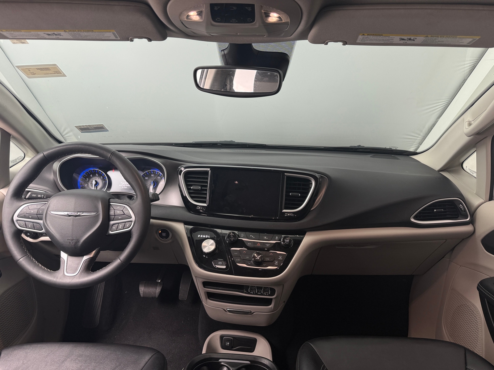 Thumbnail: 2024 Chrysler Pacifica - 2