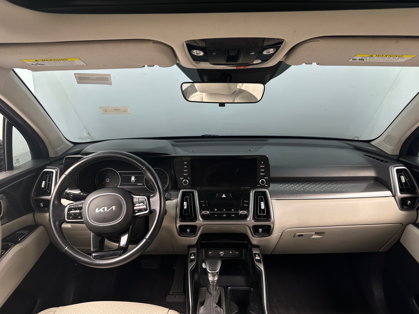 Thumbnail: 2023 Kia Sorento - 2