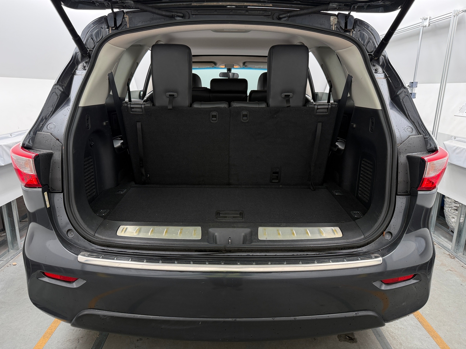 Thumbnail: 2013 INFINITI JX35 - 6