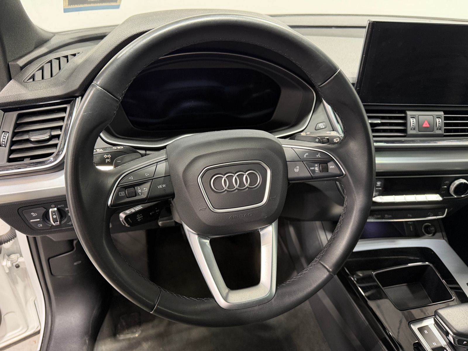 Thumbnail: 2025 Audi Q5 - 4