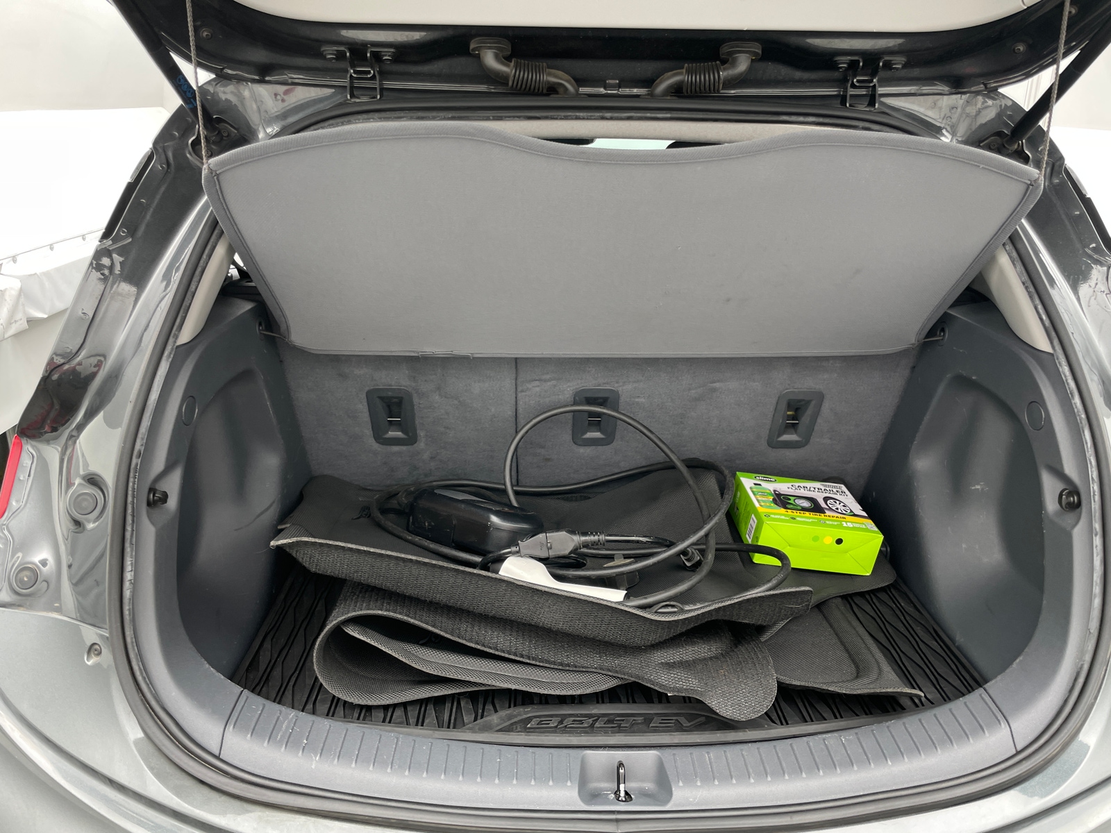 Thumbnail: 2020 Chevrolet Bolt EV - 6
